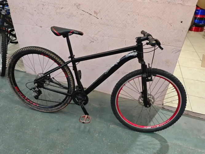 Bike de alumínio aro 29