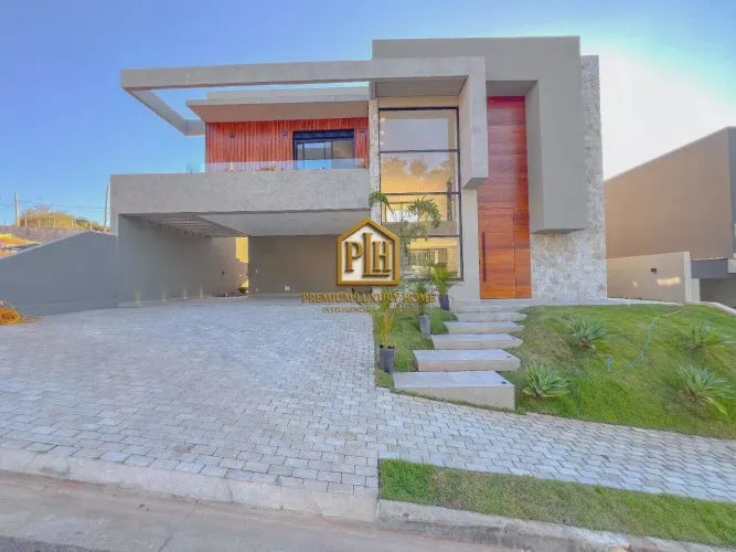 CASA DE CONDOMINIO COM 4 SUITES DENTRO DA CIDADE DE ATIBAIA