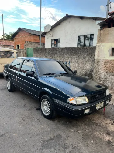 Ford Versailles GL 1.8i / 1.8 2P E 4P 1994