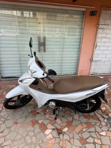 Biz Ex 2025/2026 com apenas 675 km