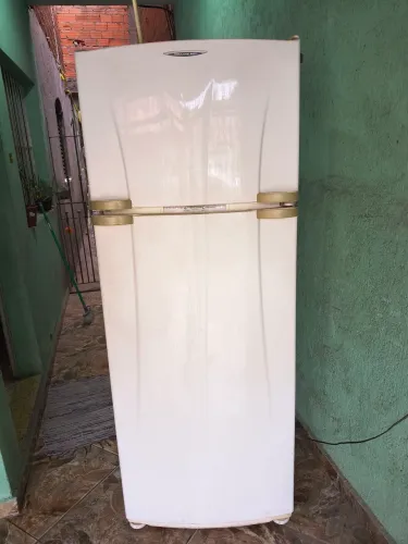 Geladeira Frost Free Brastemp