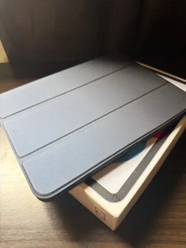 IPAD (A16) WI-FI 128GB BLUE COM CANETA DEVIA