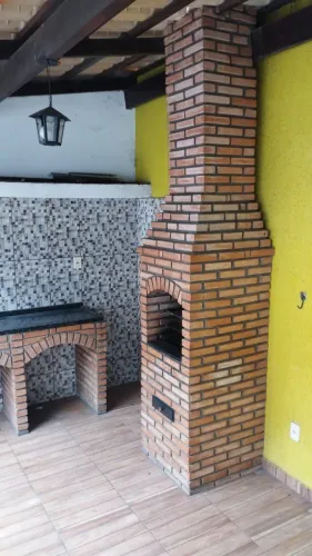 3 Casas e 3 Lojas Bairro Céu Azul na Av Principal