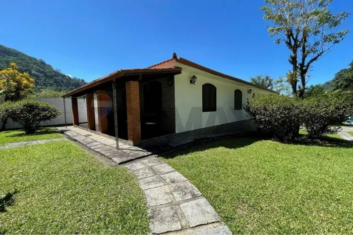 Chácara de Luxo na Serra de Guapimirim - o sonho de quem deseja alto padrão longe da movim