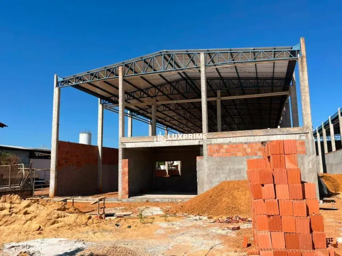 Galpão na 912 sul para locação com 1.100m2