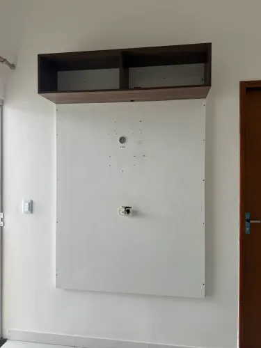 Vendo painel em MDF / para tv 