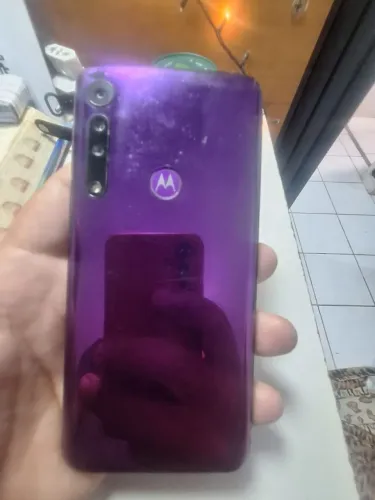 Moto one Macro