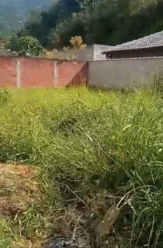 Terreno em condomínio