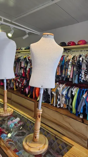 Vendo manequins infantis 