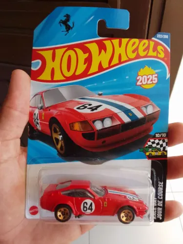 FERRARI 365 GTB4 COMPETIZIONE Hotwheels
