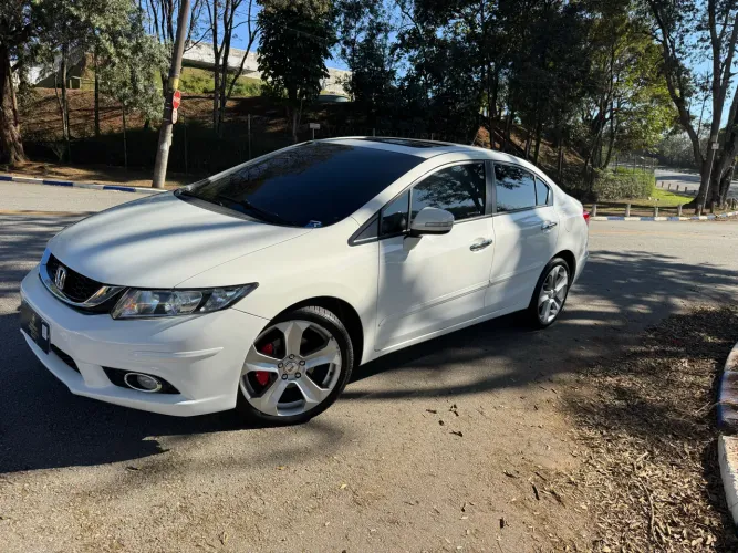 Honda Civic Sedan EXR 2.0 Flexone 16V Aut. 4P 2014