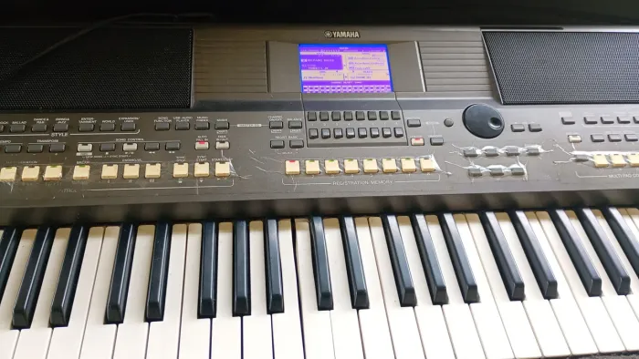 Teclado Arranjador 670 yamaha