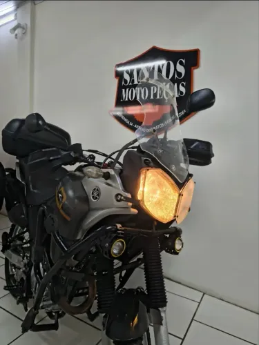 Tenere 250 - Único dono, moto bem cuidada.