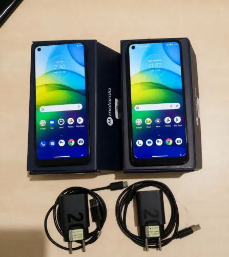 Tenho 2 Motorola Moto G9 Power semi novos disponíveis