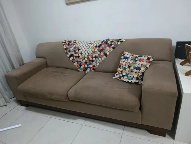 Sofá de 2 lugares