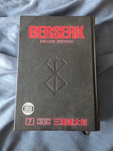 Berserk Dark Horse Deluxe Edition 7