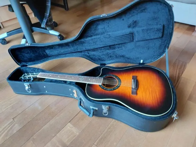 Violão Fender T Bucket 300 ce * com case original fender