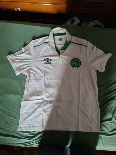 Camisa Pólo, tamanho G, da Chapecoense