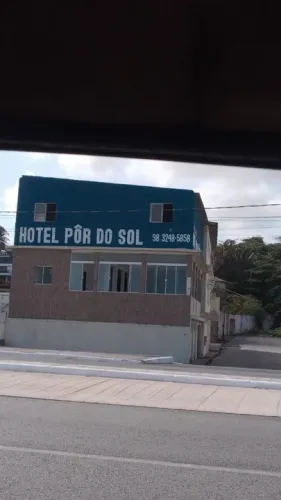Hotel Pôr do Sol frente à Avenida Litorânea