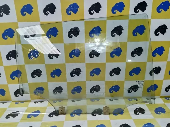 Vidro Porta Traseira Direita Kwid Zen 1.0 3cc 2018... 20