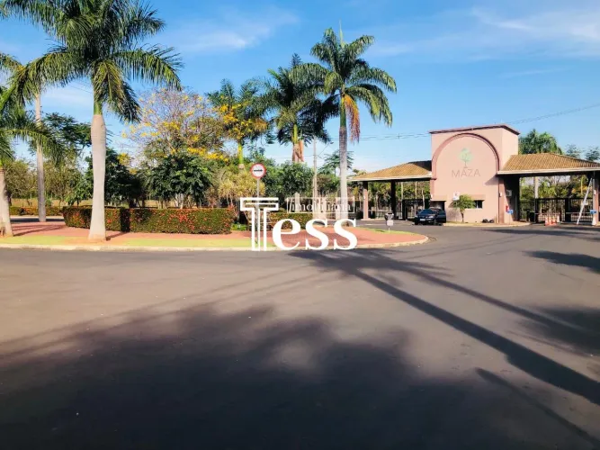 VENDA - Casa de Condomínio Maza Nova com 3 suítes com armários piscina lazer completo port
