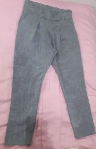 Calça de Poliéster 