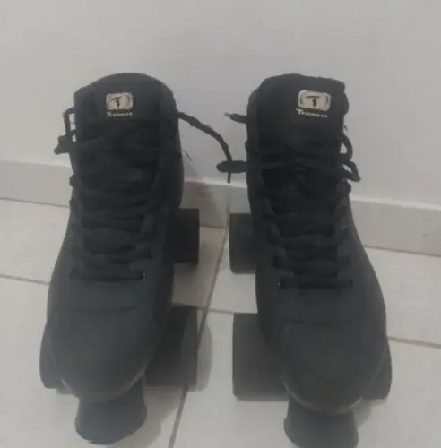 Patins txt x-trike size 5, veste 34/35