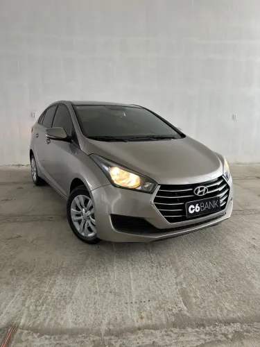 HB20S COMFORT PLUS 2018