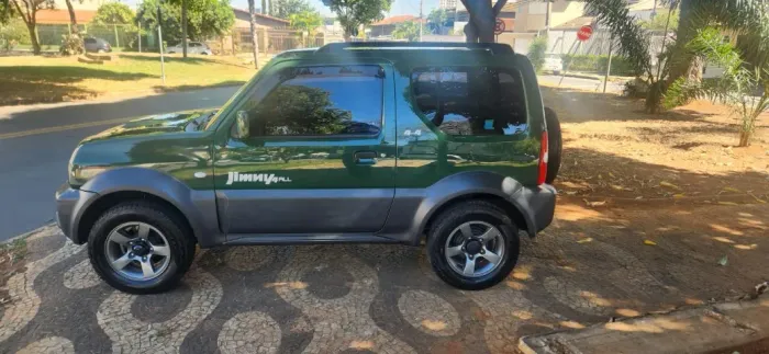 SUZUKI/JIMNY 4x4 2021/22 com 21.000 km- Urbano, super extra.