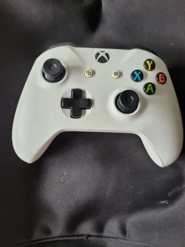 Controle Xbox one s Branco novo