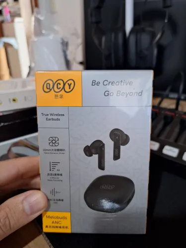 Fone de Ouvido qcy ht05 novo 