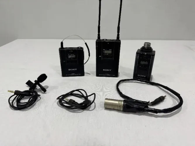 Kit Microfone Sony Uwp (Usado) Adicionar aos favoritos