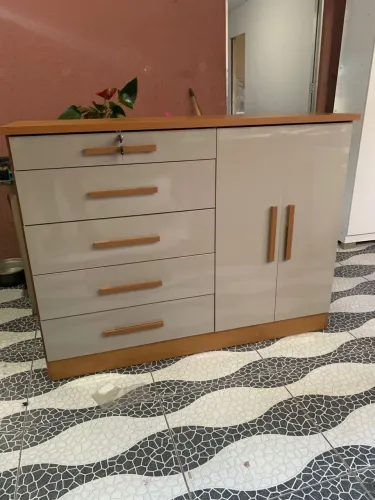 Cômoda Istambul