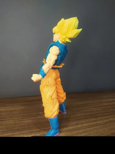 Goku Super Sayajin 3 - Figura de Ação