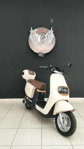 SCOOTER ELÉTRICA A3+ 1000W