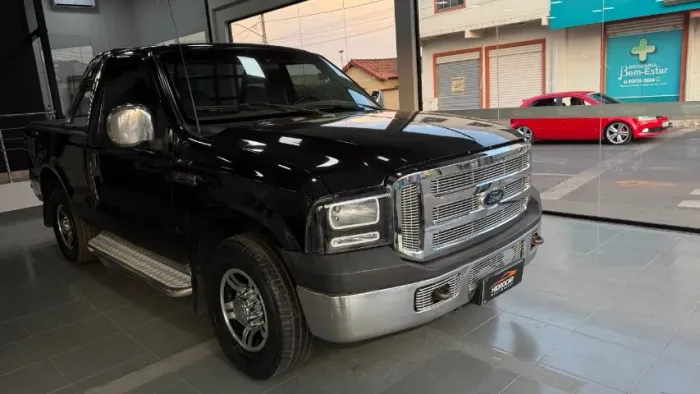 Ford F-250 XLT 3.9 4X2 Diesel TB 2009