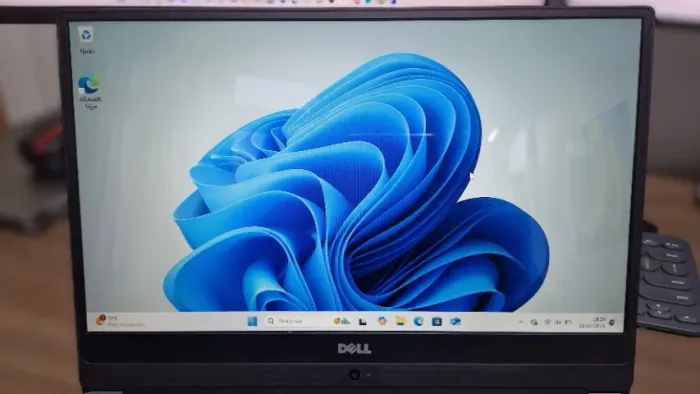 美品 Dell Inspiron 14 Core i7/16GB/1TB Dell Inspiron 14 Core i7 1360P・16GBメモリ・1TB SSD搭載