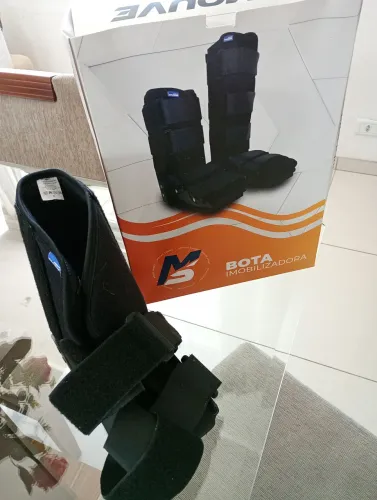 Bota ortopédica bilateral tamanho P