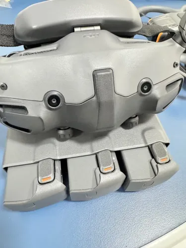 Drone Avata 2 kit 3 baterias muito novo