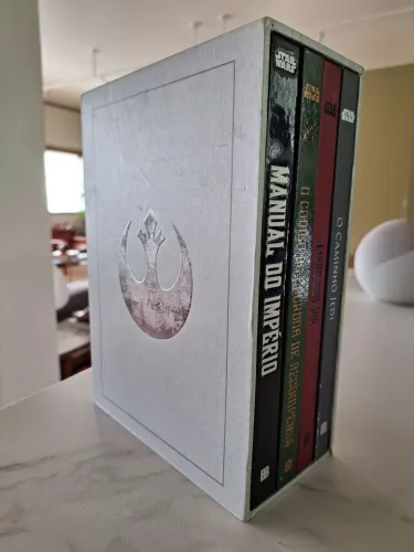 Box Livros Star Wars usado em ótimo estado