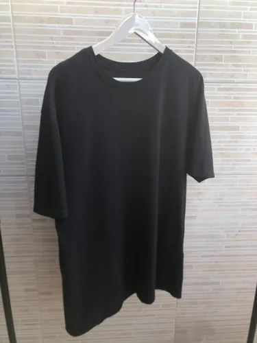 Camiseta lisa preta