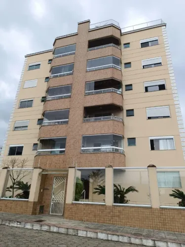 Cobertura no Bairro Ipiranga, em São José/SC