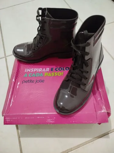 Bota Petite Jolie