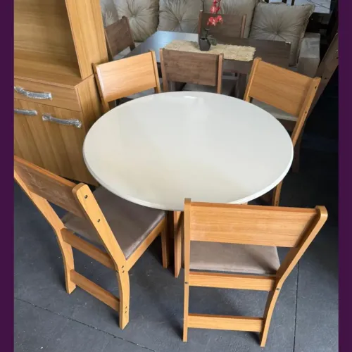 Mesa de Jantar Redonda com 4 Cadeiras