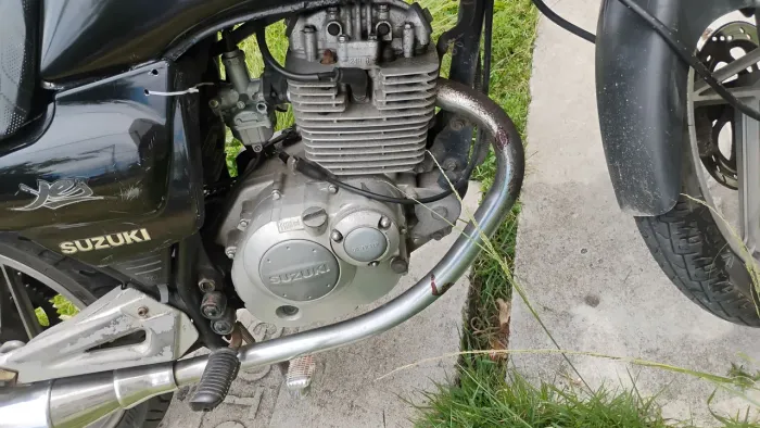 Moto Suzuki yes 2008