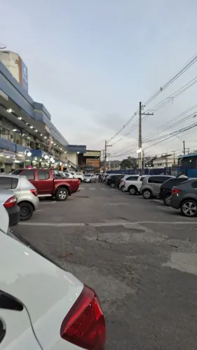 (Fator1888) Agora sim, oportunidade! Loja no Via Lagos - Júlia Deberg