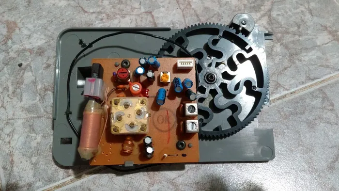 Placa De Rádio Fm/mw Philips Az 1008