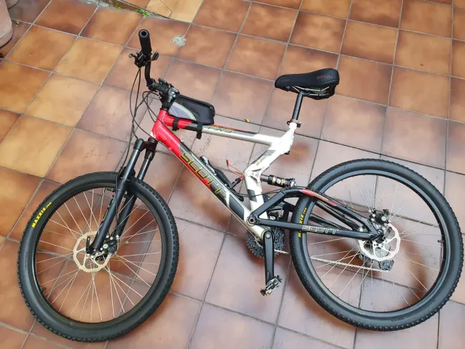 Bicicleta Scott