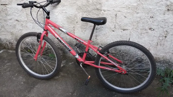Bicicleta Aro 24 Ultra Bike