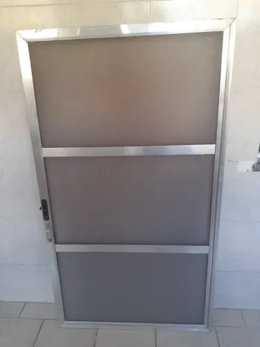 Portas de Alumínio para Dispensa.
